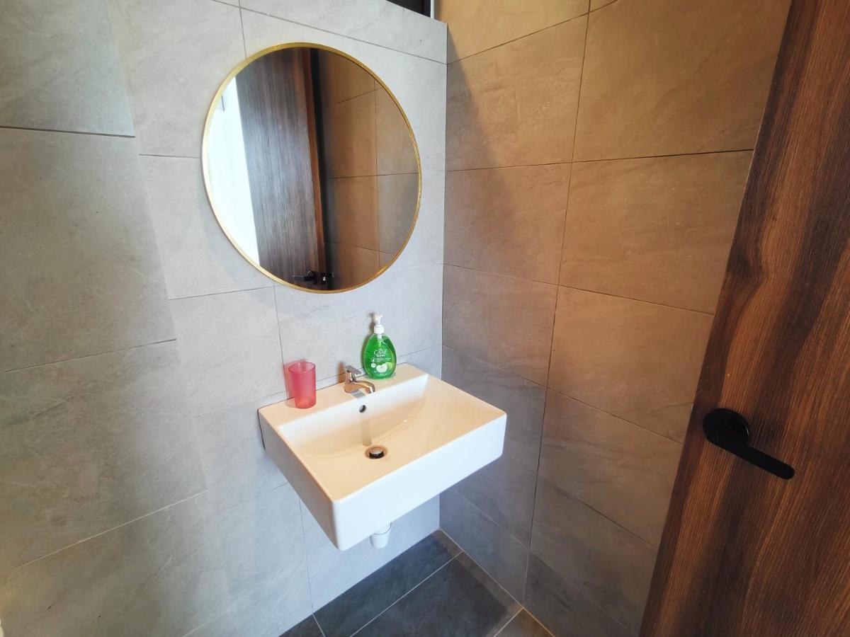 Armadale Galacity Minimalist 3 Bedrooms Entire Apartment